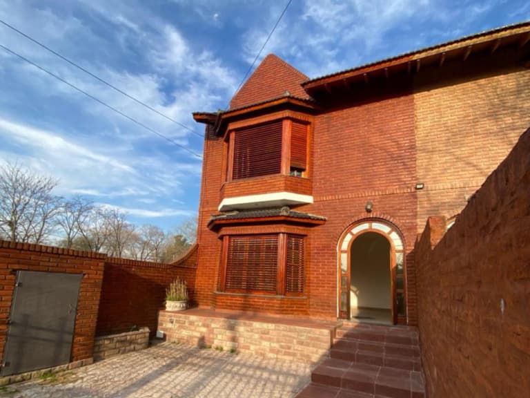 Chalet en Cañuelas, Zona centro