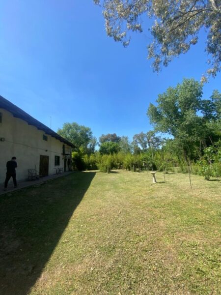 Lote con construccion a terminar, en Cañuelas