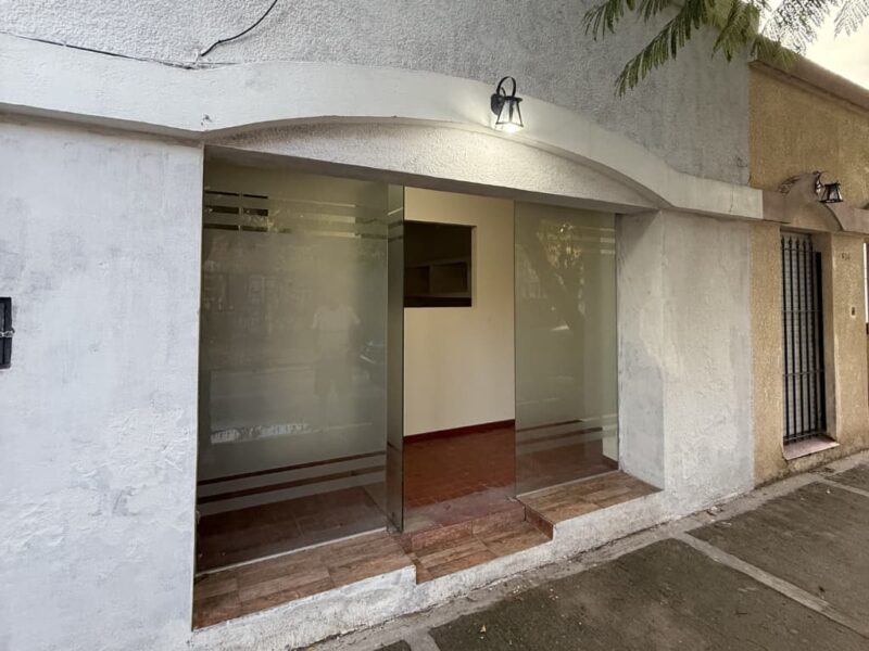 LOCAL EN ALQUILER, CAÑUELAS CENTRO